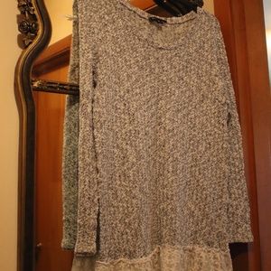 CAL STYLE U.S.A.TRENDY LIGHT SWEATER W/LACE TRIM/M